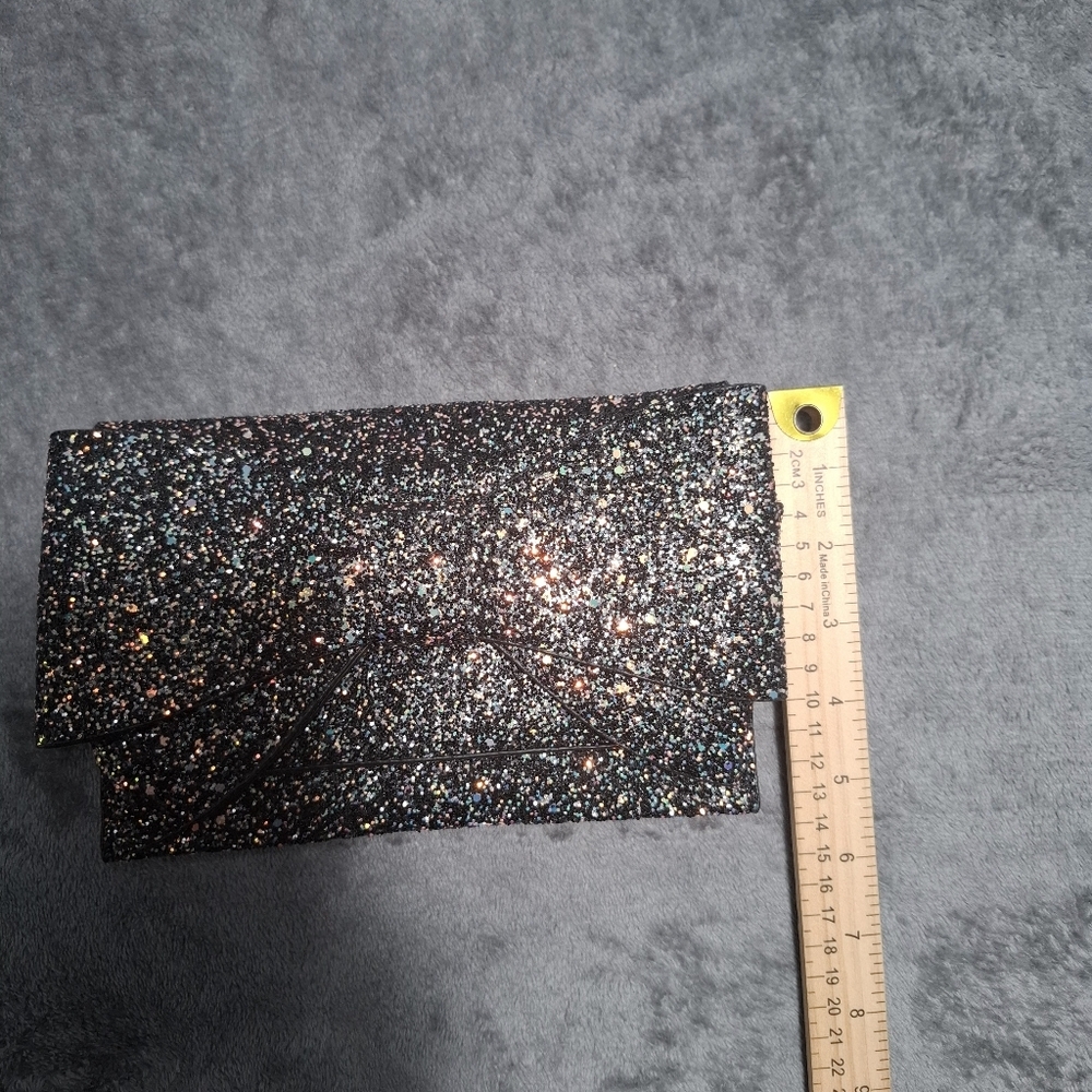 Sparkling Black Evening Clutch - Picture 4 of 13